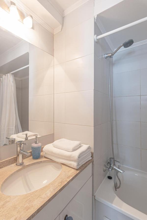 Bergen Dream 1br W/ Wifi, Parking & Balcony Apartamento Santiago